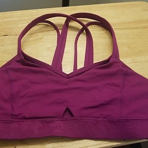 Sz 10 lululemon Magenta bra reversible